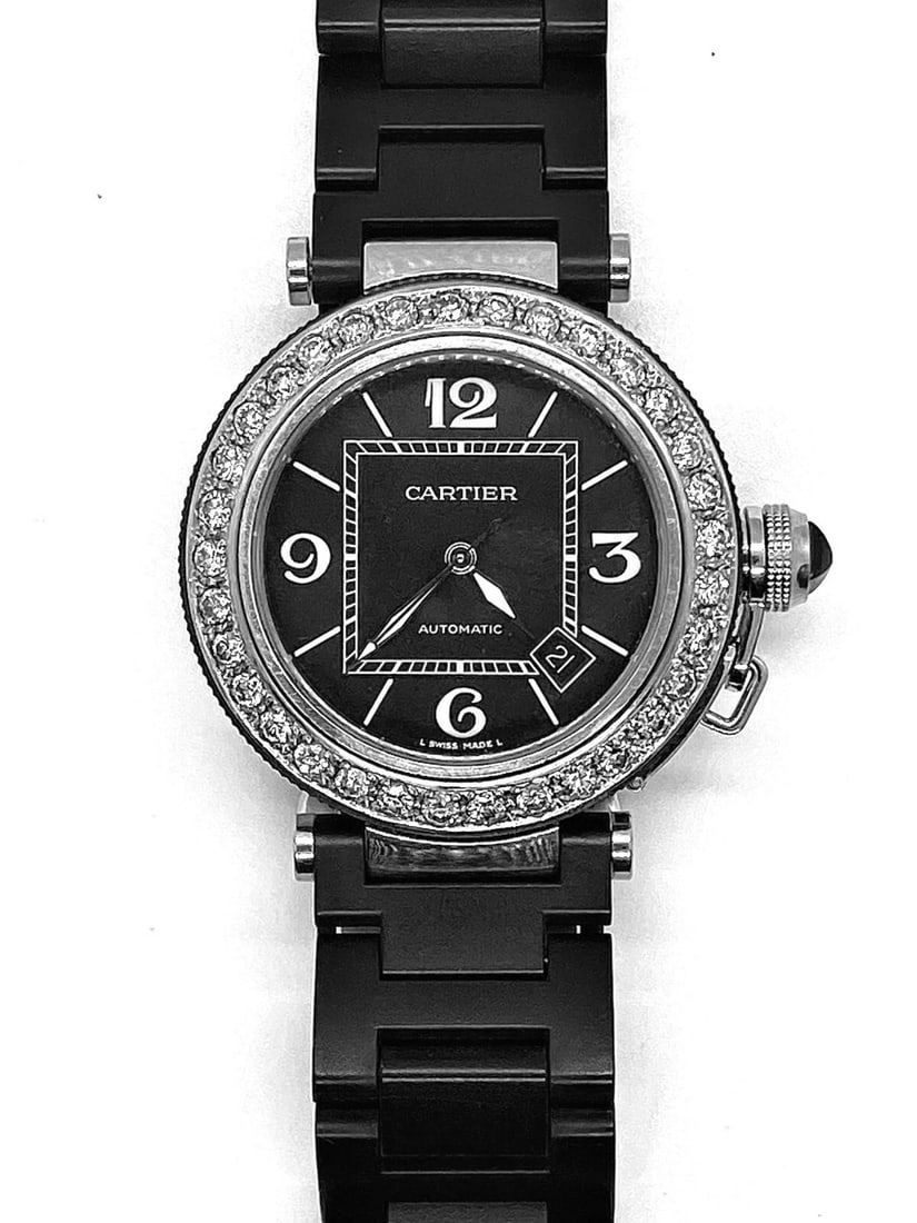 Cartier Pasha 42mm Diamond Bezel Automatic Watch St. Steel Band Box #64: Cartier Pasha 42mm Diamond Bezel Watch.Features:- Ref. 563291LX- Stainless steel Black band- Original black dial- Diamond bezel- Automatic Movement- Date indicator - Fits up to 7.25" wristComes with o