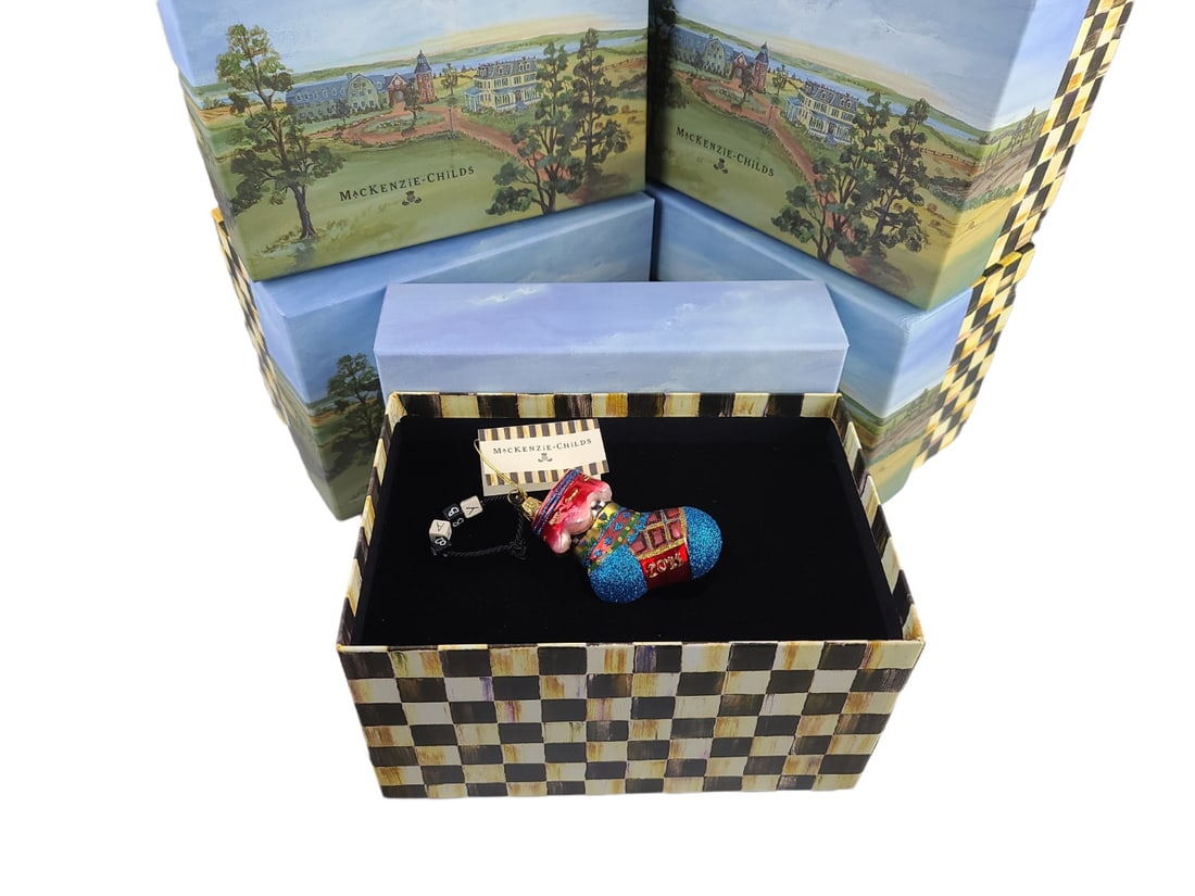 MacKenzie-Childs Small Baby Sock 2011 Ornament LOT OF 5: MacKenzie Childs EXTREMELY RARE! SMALL PURPLE BABY SOCK 2011 CHRISTMAS GLASS ORNAMENT. LOT OF 5 !!! 3" Tall x 3.25" Long x 1.25" Deep. Handcrafted ornament in the European tradition. Hand Painted. Bra