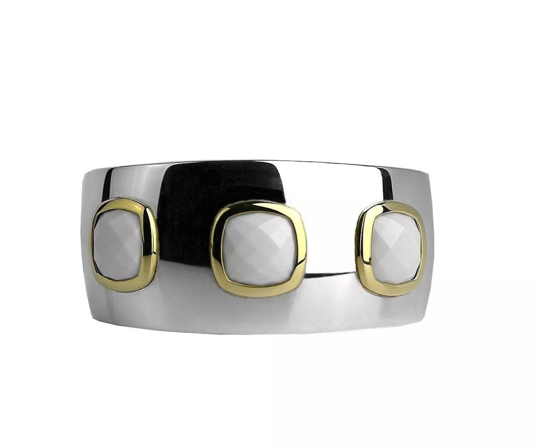 DAVID YURMAN 18K GOLD ALBION WHITE AGATE LARGE 35 mm BRACELET 14BA: DAVID YURMAN ST. SILVER &18K GOLD ALBION WHITE AGATE LARGE 35 mm BRACELET 14BASIZE: MEDIUMMADE OF .925 STERLING SILVERWITH SOLID 18K YELLOW GOLD35 mm Wide x 74 mm Wide (outside) x 9 mm ThickOn the Pic