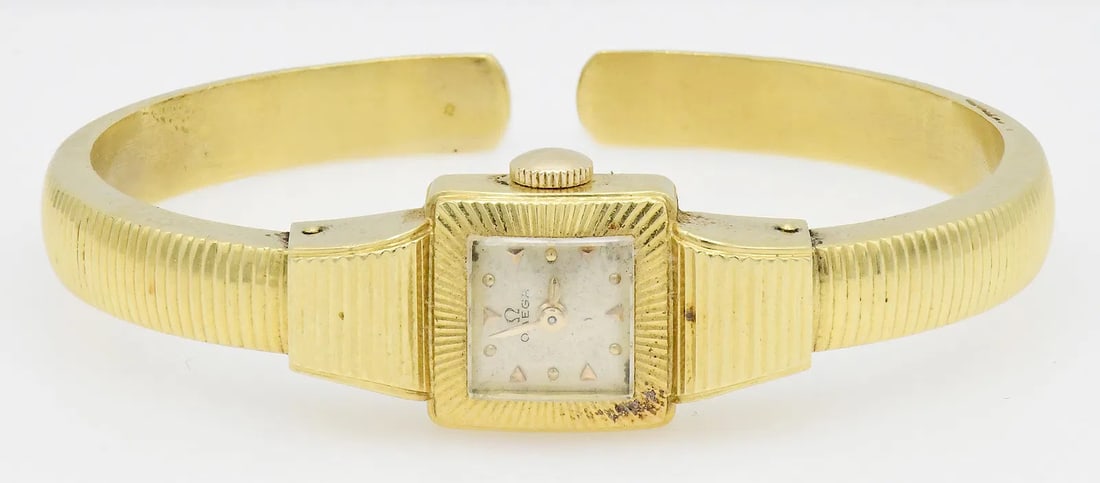 Omega 18K Solid Yellow Gold Lady's Wristwatch in Original Case Total Weight: 14.4 dwt(22.5 Grams) (1 of 5)