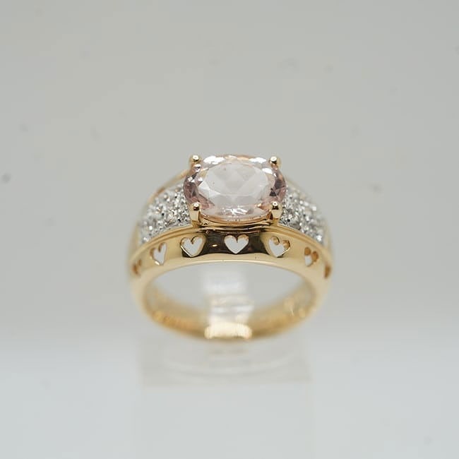 GORGEOUS 14K Gold Pink Amethyst and Small Diamonds Ring Size 8; 5.6 DWT( 8.75Grams ) (1 of 6)