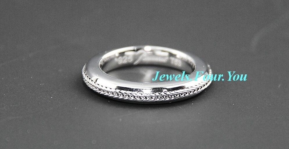 BACCARAT INSOMNIGHT STERLING SILVER WEDDING BAND RING SIZE 53 6,5 US: Made in France Original SO INSOMNIGHT WEDDING BAND Unique RingMade of .925 Sterling Silver4mm Thick, 1" OutsideSIZE 53 = 6 1/2 USWeight: 6.1 gramsTHIS IS AN ORIGINAL BACCARAT ITEM100% AUTHENTIC