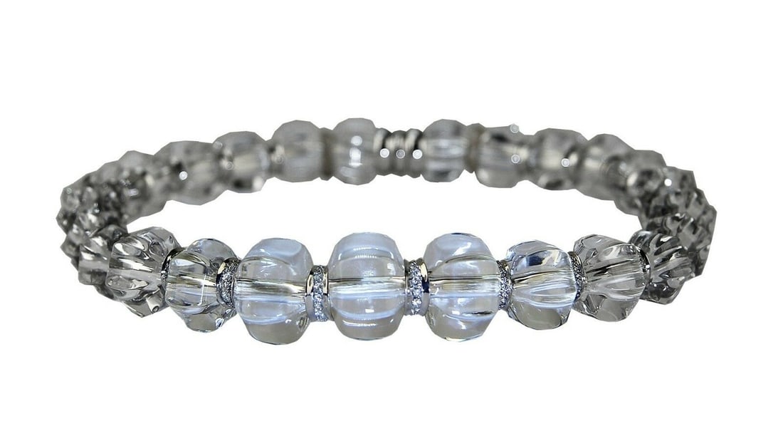 BACCARAT SHERAZADE DIAMOND NECKLACE 18K GOLD: BACCARATMade in France Original SHERAZADE CLEARSMALL Unique NecklaceMade of 18K SOLID GOLDWith FULL LEAD CLEAR Crystal.WHITE DIAMONDSLargest Crystal: 22 mm Diameter x 16 mm ThickSolid White Gold