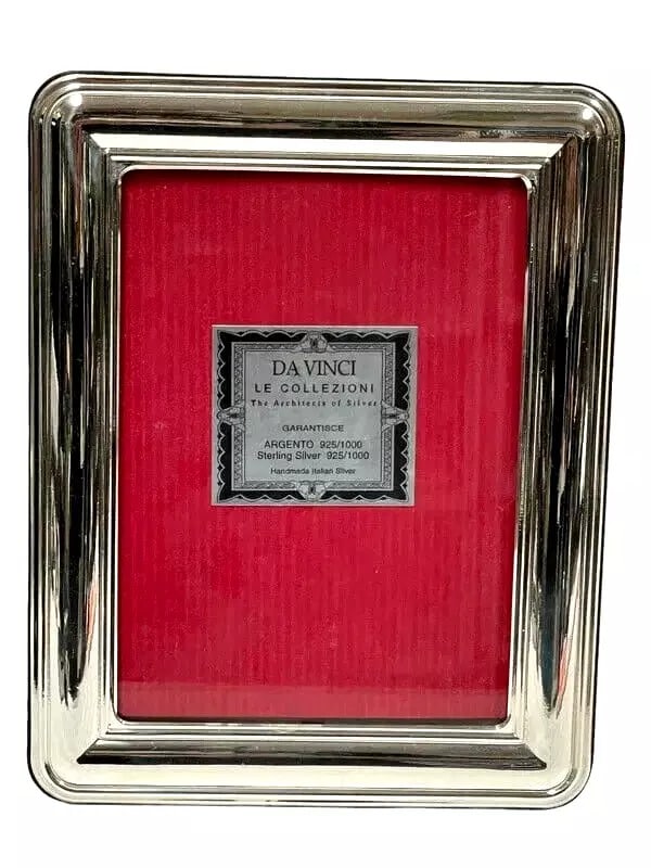DA VINCI STERLING SILVER PICTURE FRAME -HANDMADE IN ITALY: GORGEOUS DA VINCI STERLING SILVER PICTURE FRAME - HANDMADE IN ITALY GOOD PRE OWNED CONDT.Holds Pictures 5"x 7" 100% Authentic