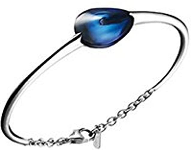 BACCARAT FLEURS DE PSYDELIC ST.SILVER BLUE MORDORE BRACELET: MADE IN FRANCE100% AUTHENTICBACCARATBRAND NEW, NO BOX.FLEURS DE PSYDELIC .925 STERLING SILVER BRACELET - # 1BMain Stone: Full-Lead Crystal, BLUE MORDORESIZE SMALL 6" Long (including opening) - 152