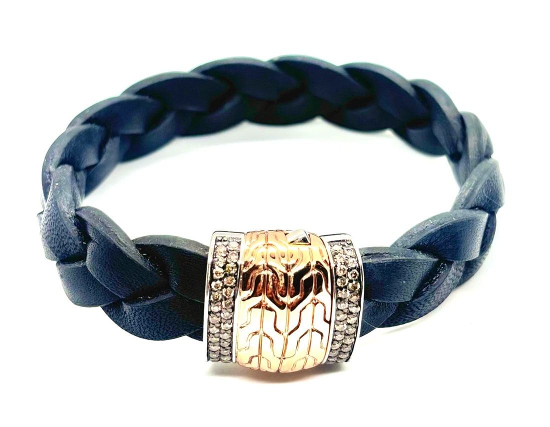JOHN HARDY Unsex Classic Chain Bronze Silver Leather Diamond BRACELET s. L #109: UNISEX JOHN HARDY Classic Chain Bronze & Silver Black Leather Braided Diamond Pave BRACELET 16 mm Size: L #109 Total (Wearable) Length: 8.5"Leather: 16 mm DiameterBrown Hue Diamond Pave Station Size: 