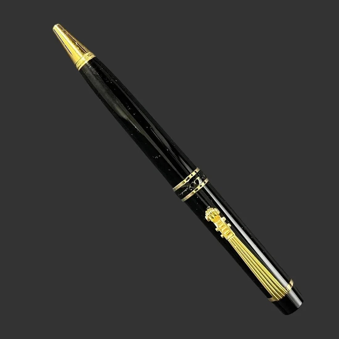 MONTBLANC Ballpoint Pen Yehudi Menuhin Limited Edition EXCELLENT CONDITION W. BOX. 100% AUTHENTIC: MONTBLANC Ballpoint Pen Yehudi Menuhin Limited Edition EXCELLENT CONDITION W. BOX. 100% AUTHENTICMontblanc Menuhin Festival Gstaad Ball Point Pen. Special Edition. Approx. Pen Length (in): 5.25, Appro