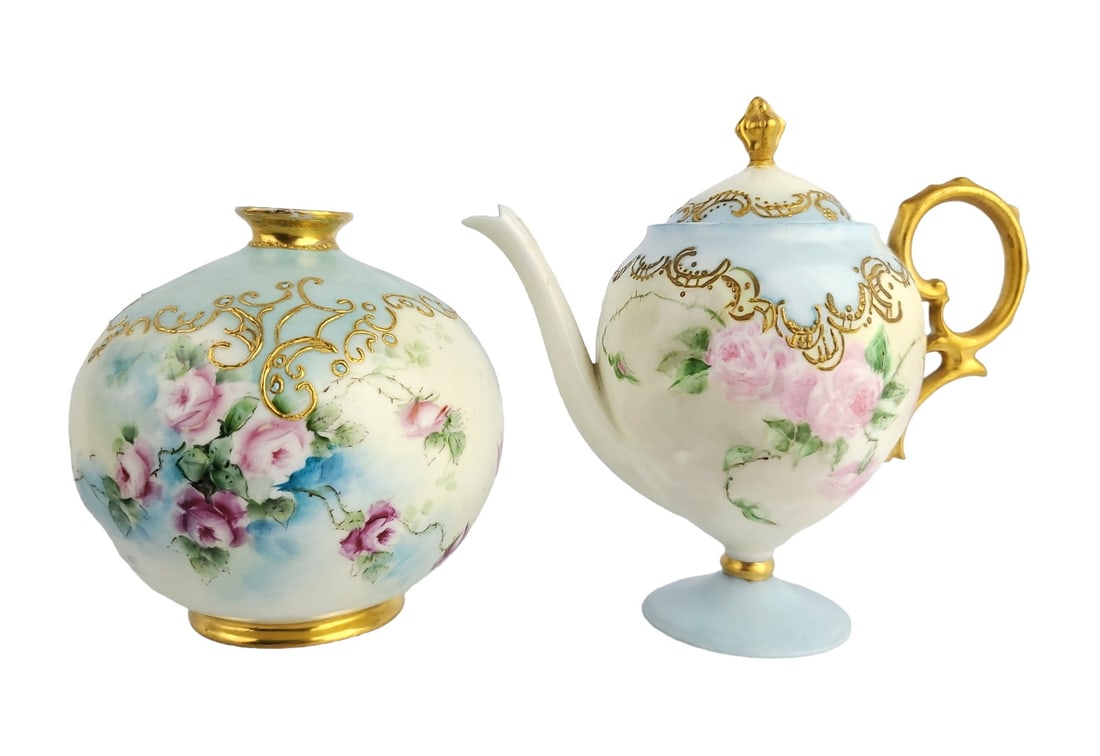 Antique Set Chocolate Pot & Bud Vase R.E.H. Raised Gold Flowers Germany: R.E.H. Mark Prussia Porcelain - Amazingly Beautiful!Set of Two Items:Chocolate Pot & Bud VaseLid on the Pot Has Hairline and Knob Was Re-glued (in early 20th Century)Color: MULTICOLORMADE IN GERMANYPo