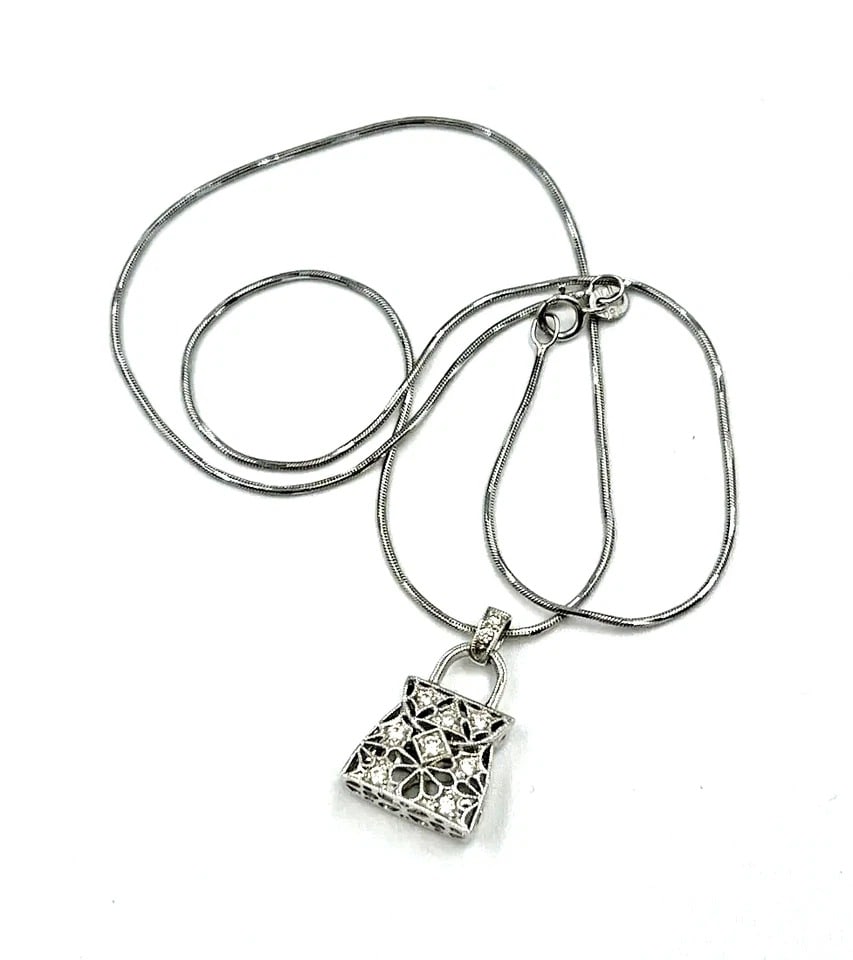 Gorgeous Unique 18k White Gold &10 Diamonds Purse Pendant on 18k 16" Chain 5.9g (1 of 4)