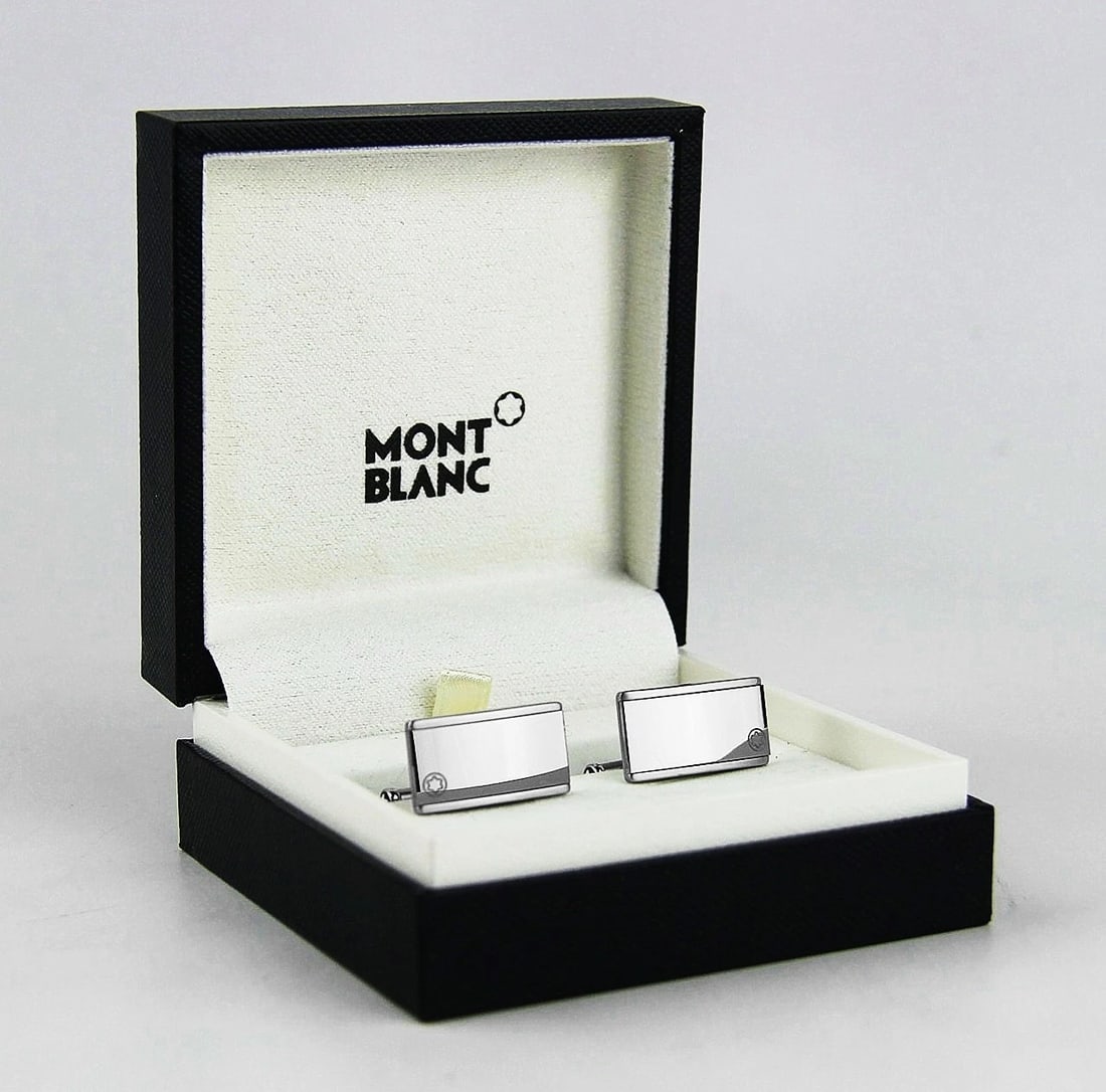 MONTBLANC MEISTERSTUCK RECTANGULAR STEEL & TUGSTEN CUFFLINKS NEW GERMANY 101539: MONTBLANC MEISTERSTUCKRECTANGULAR STEEL WITH TUNGSTEN INLAYPlease see ALL 5 Pictures!21 mm x 12 mm100% AUTHENTIC & 100% BRAND NEW ORIGINAL PRESENTATION BOXIDENT: 101539EAN: 4017941293992Made in German