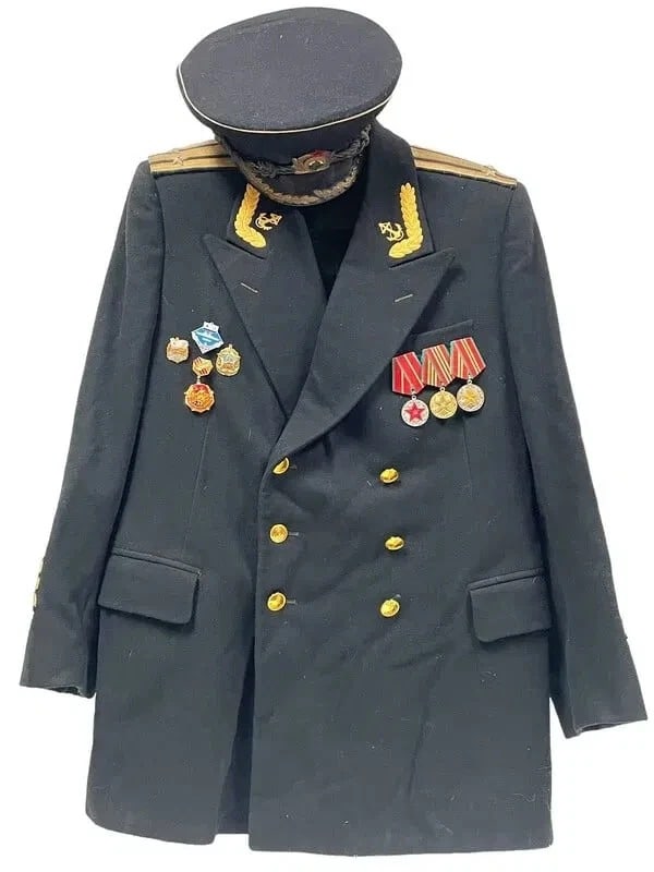 Vintage Military Sovet Naval Captain Parade Jacket with Real Medals and Hat 1960 (1 of 12)