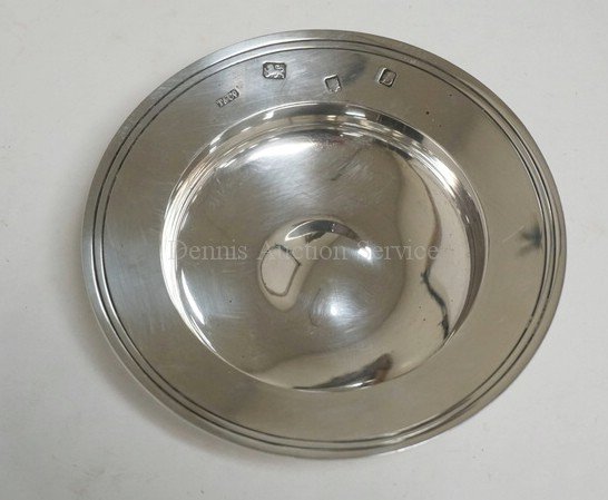 TIFFANY & CO STERLING SILVER DISH. LONDON HALLMARKS. (1 of 3)