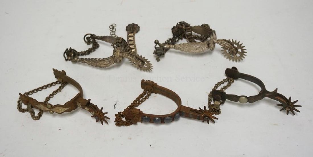 LOT OF 5 VINTAGE SPURS. ONE PAIR AND 3 SINGLES. (1 of 3)