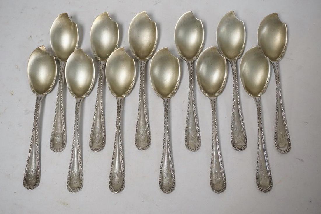 SET OF 12 STERLING SILVER FRUIT SPOONS MEASURING 6 (1 of 2)