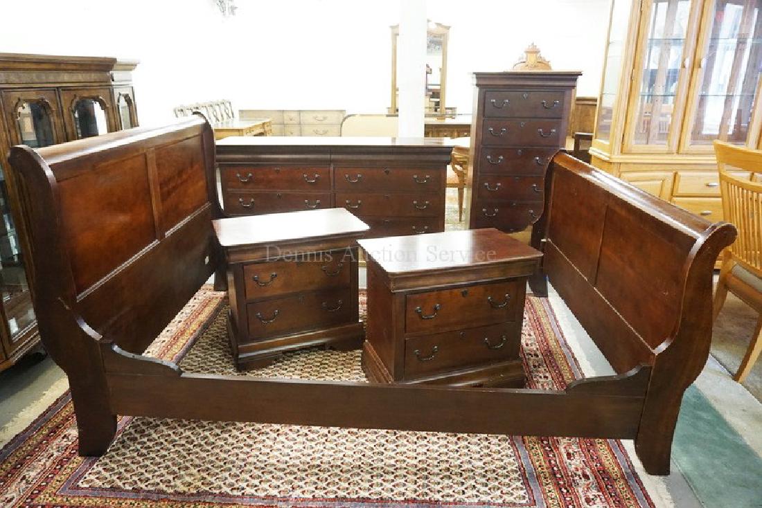 Broyhill oak bedroom set deals