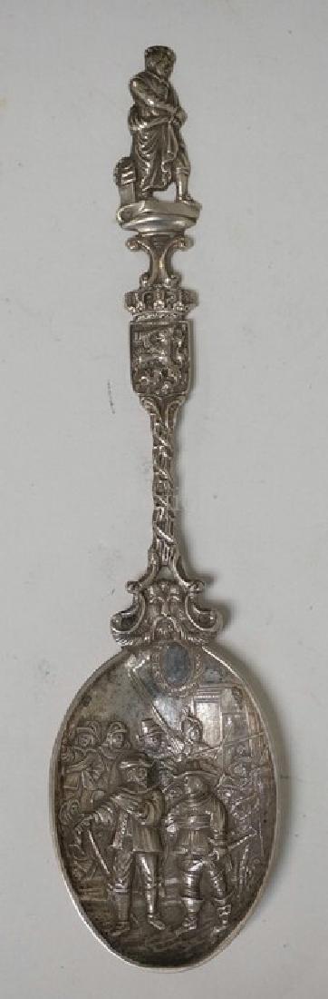 DUTCH .833 SILVER SPOON WITH A REPOUSSE DECORATED BOWL (1 of 3)