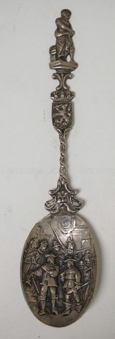 GERMAN .800 SILVER SPOON WITH A RELIEF DECORATED BOWL (1 of 3)