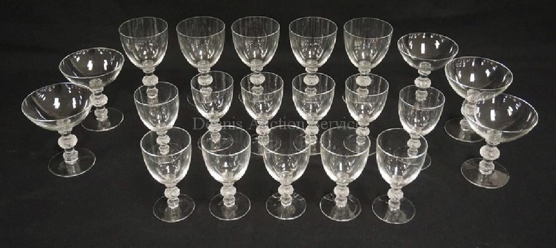 21 PCS LALIQUE CRYSTAL STEMWARE. CLEAR WITH FROSTED (1 of 3)