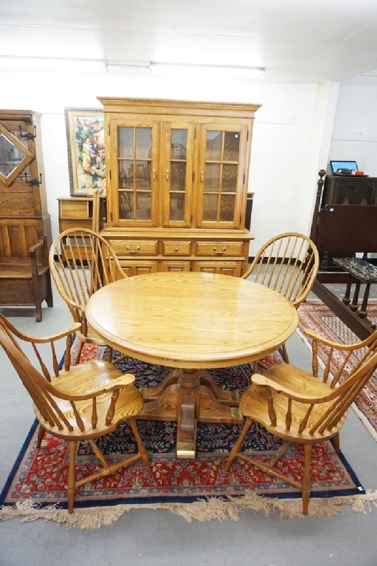 6 PIECE OAK DINING ROOM SET INCLDUING A TABLE, 4 (1 of 2)
