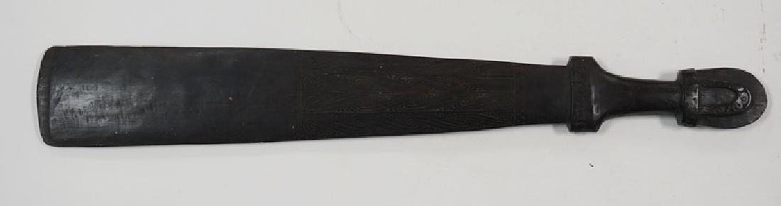 ABORIGINAL CARVED HARDWOOD WEAPON MEASURING 30 1/2 (1 of 3)