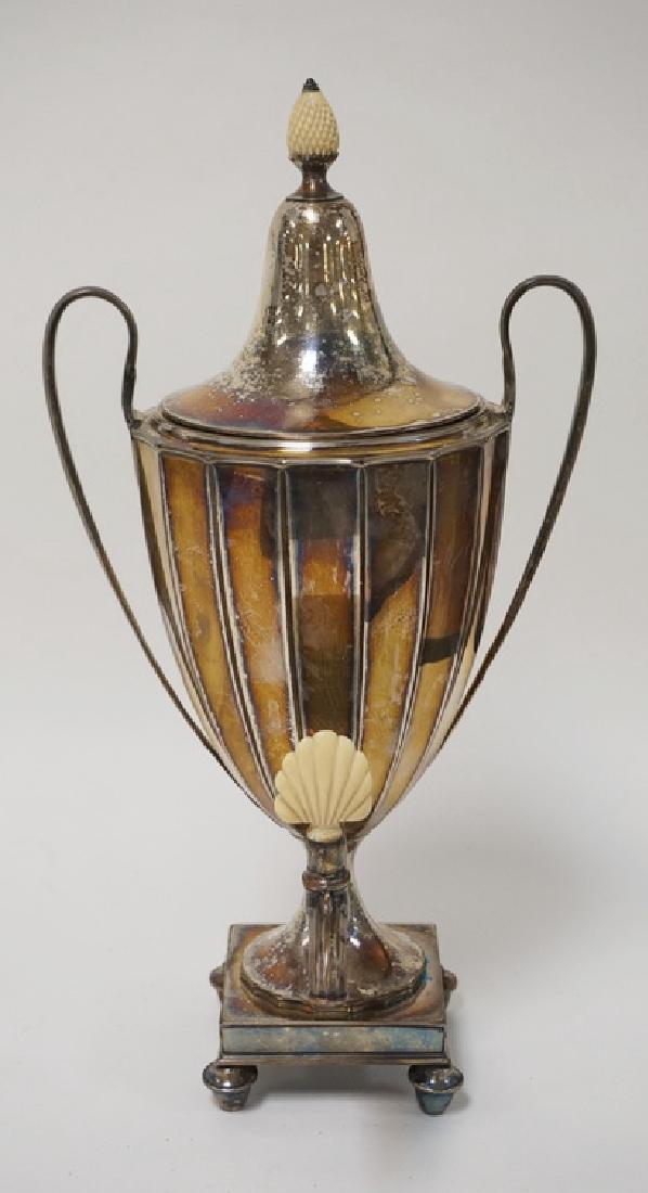 ANTIQUE NEOCLASSICAL SILVER PLATED HOT WATER URN. 15 (1 of 2)