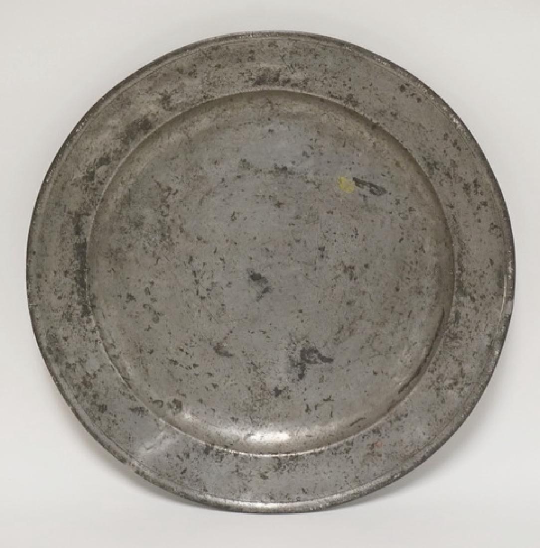 ANTIQUE PEWTER CHARGER MEASURING 18 1/4 INCHES IN DIA. (1 of 2)