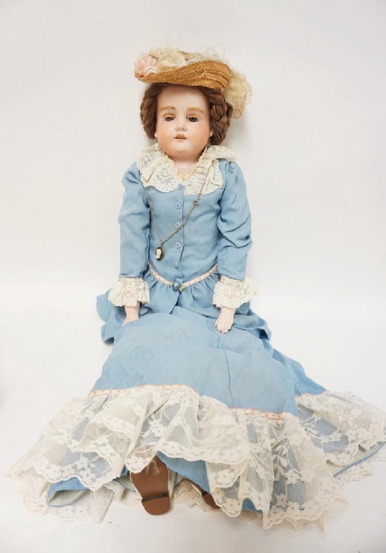 AM 370 BISQUE HEAD DOLL. 24 IN (1 of 2)