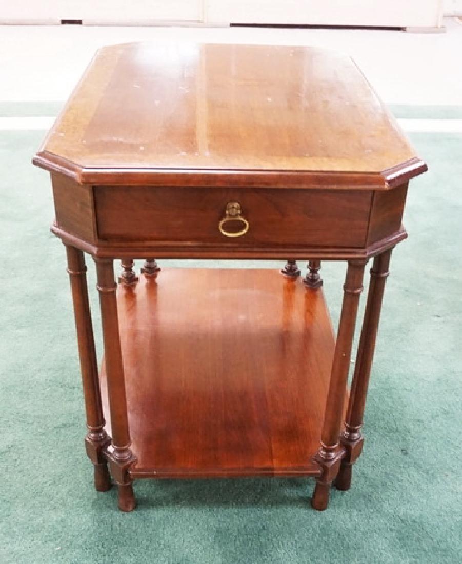 PENNSYLVANIA HOUSE END TABLE WITH A BURL BANDED TOP AND (1 of 2)