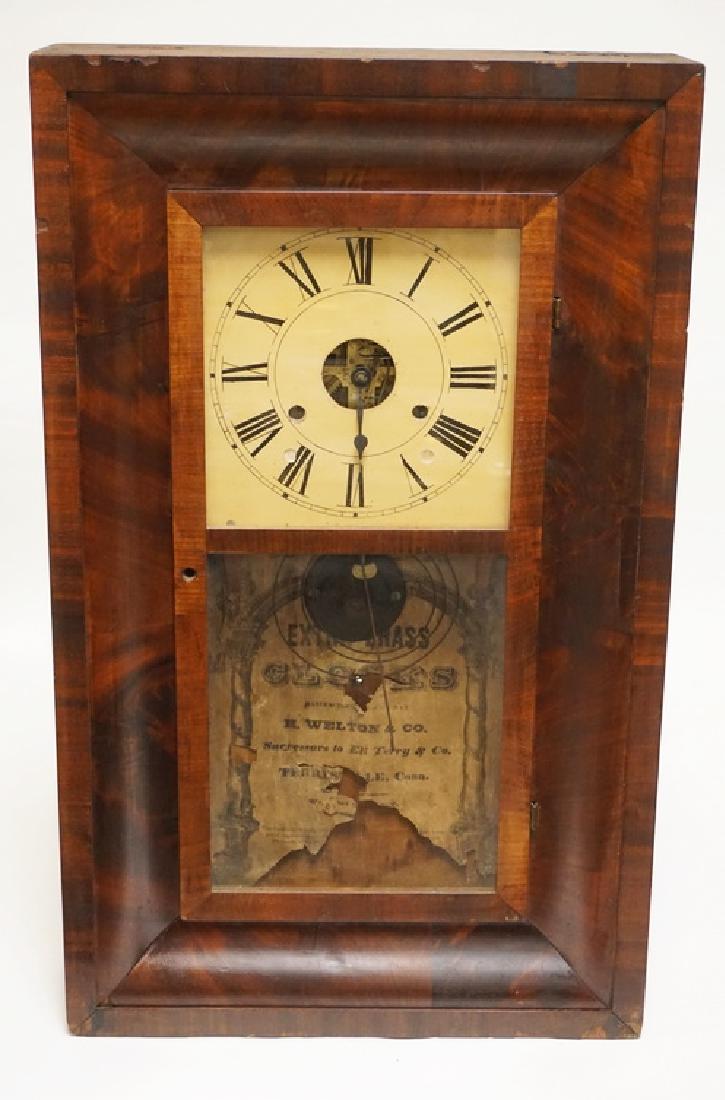 R. WELTON & CO FIGURED MAHOGANY OGEE SHELF CLOCK. 26 (1 of 2)