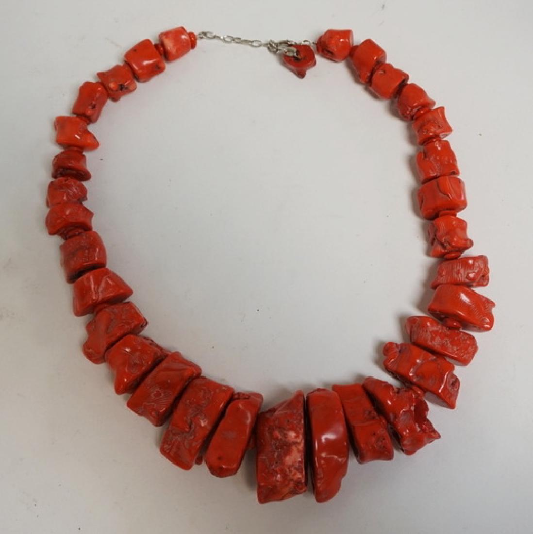 RED CORAL NECKLACE WITH VERY LARGE CORAL CHUNKS. 24 (1 of 2)