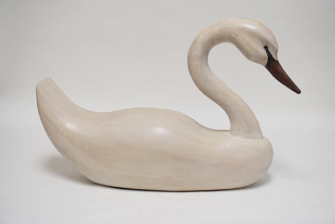 VERY LARGE CARVED WOODEN GOOSE WITH GLASS EYES. 26 5/8 (1 of 1)