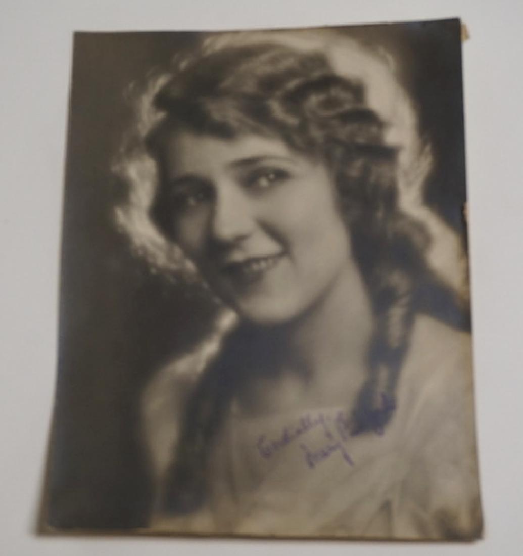 MARY PICKFORD SIGNED PHOTOGRAPH. 6 1/2 X 8 1/2 INCHES. (1 of 2)