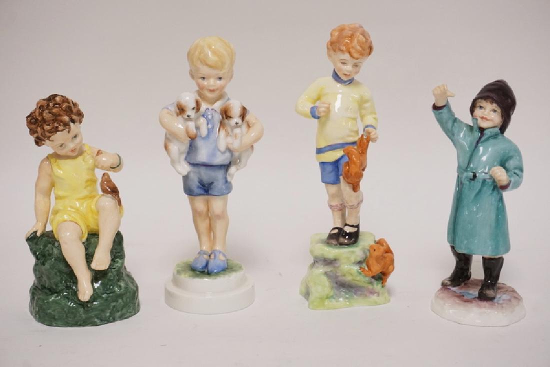 LOT OF 4 ROYAL WORCESTER PORCELAIN FIGURES. TALLEST IS (1 of 2)