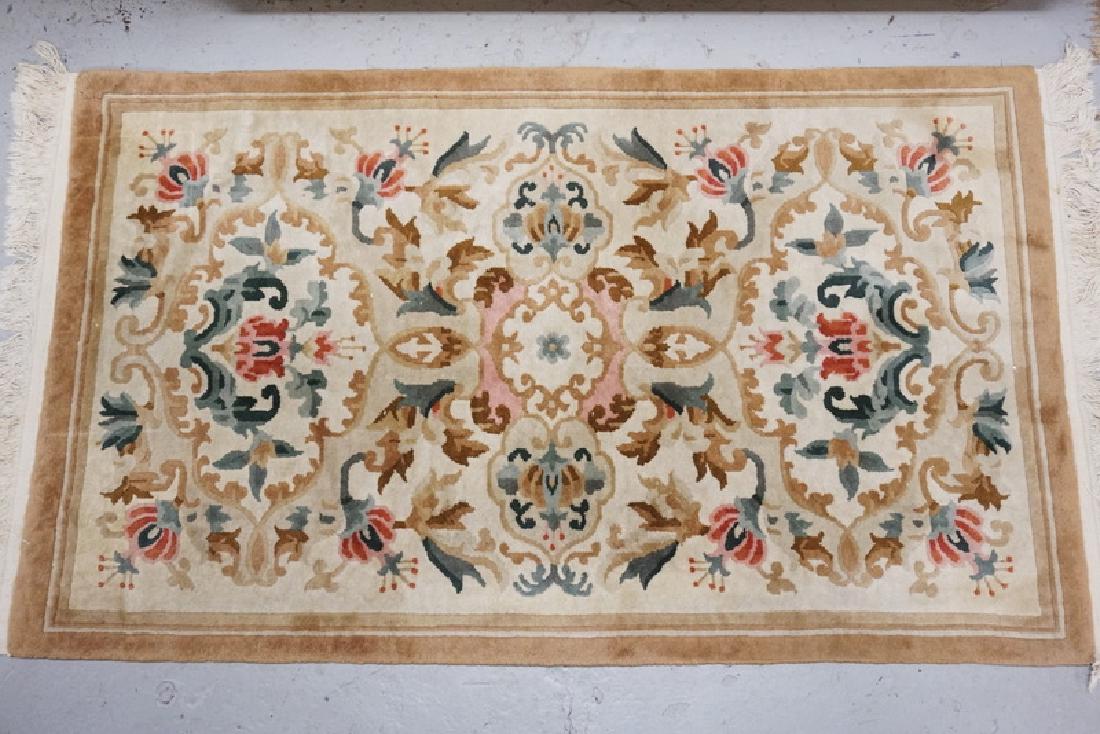 ORIENTAL RUG DECORATED WITH FLOWERS. 5 FT 1 INCH X 3 (1 of 1)