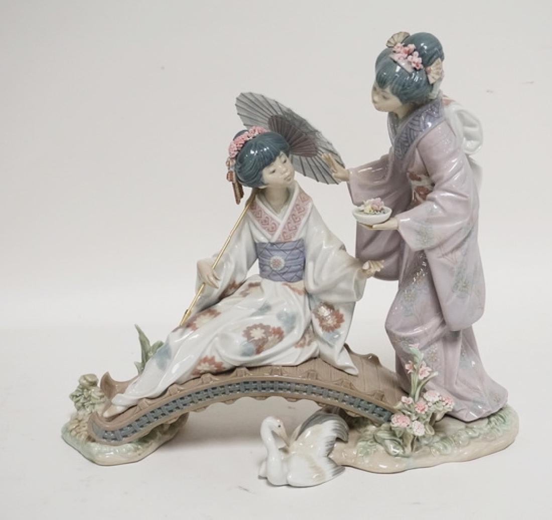 LLADRO PORCELAIN FIGURAL GROUP HAVING 2 ASIAN FIGURES (1 of 3)