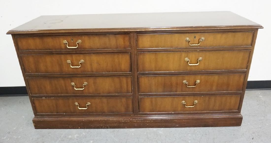 KITTINGER CHEST OF DRAWERS. 61 1/2 INCHES WIDE. 30 1/4 (1 of 3)
