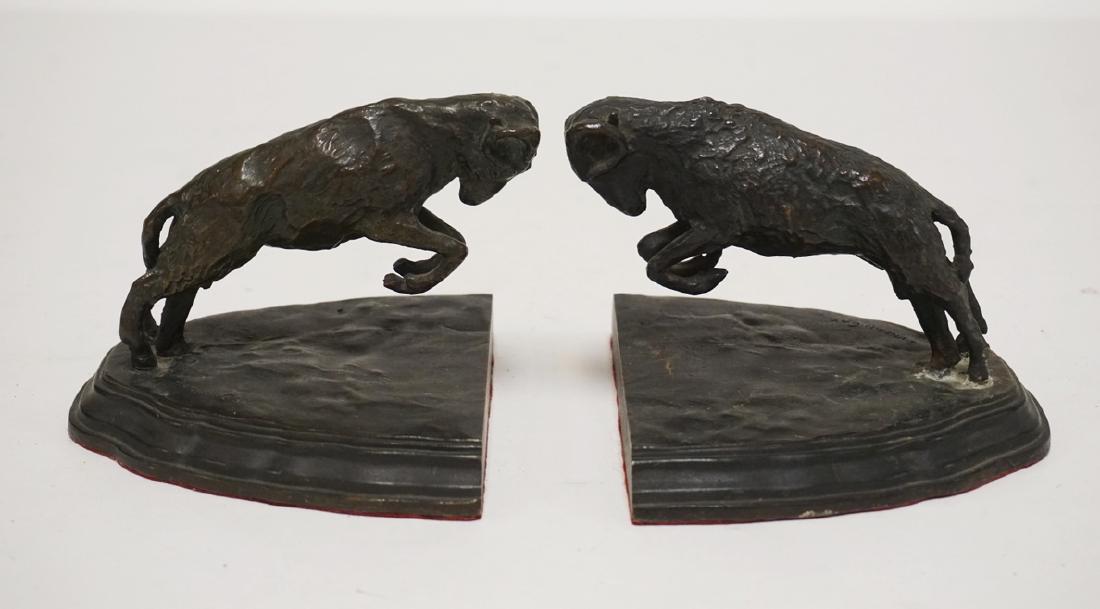 PAIR OF FIGURAL BOOKENDS IN THE FORM OF RAMS BY DUNCAN (1 of 2)