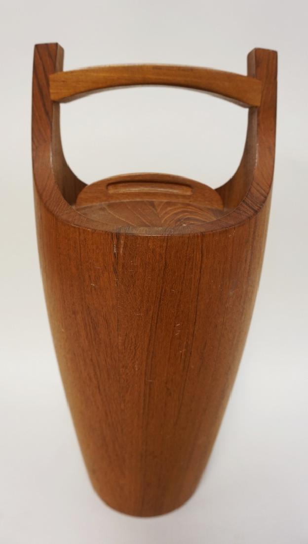 DANSK DESIGNS WOODEN ICE BUCKET. 15 1/2 IN H (1 of 1)