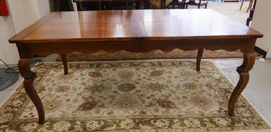 WRIGHT TABLE COMPANY SOLID CHERRY DINING TABLE. BENCH (1 of 6)