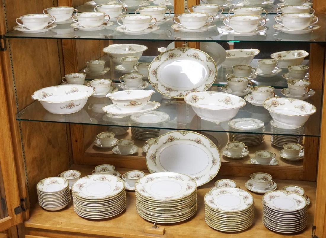 114 PIECE SET OF NORITAKE *MILFORD* DINNERWARE. (1 of 3)