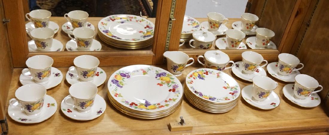 32 PIECE LENOX *SPECIAL* DINNERWARE WITH A COLORFUL (1 of 2)