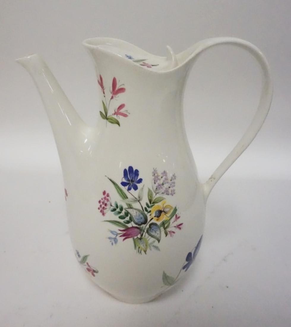 EVA ZEISEL HALLCRAFT COFFEE POT: EVA ZEISEL HALLCRAFT MODERN COFFEE POT WITH FLORAL DEC. HALL, USA. 9 IN H