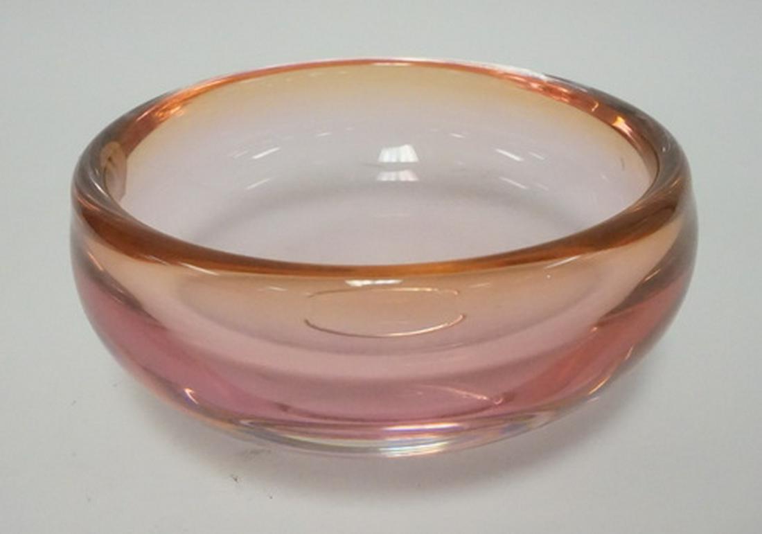 ROBERT DEEBLE ART GLASS BOWL: ROBERT DEEBLE ART GLASS BOWL. 7 1/2 IN DIAMETER