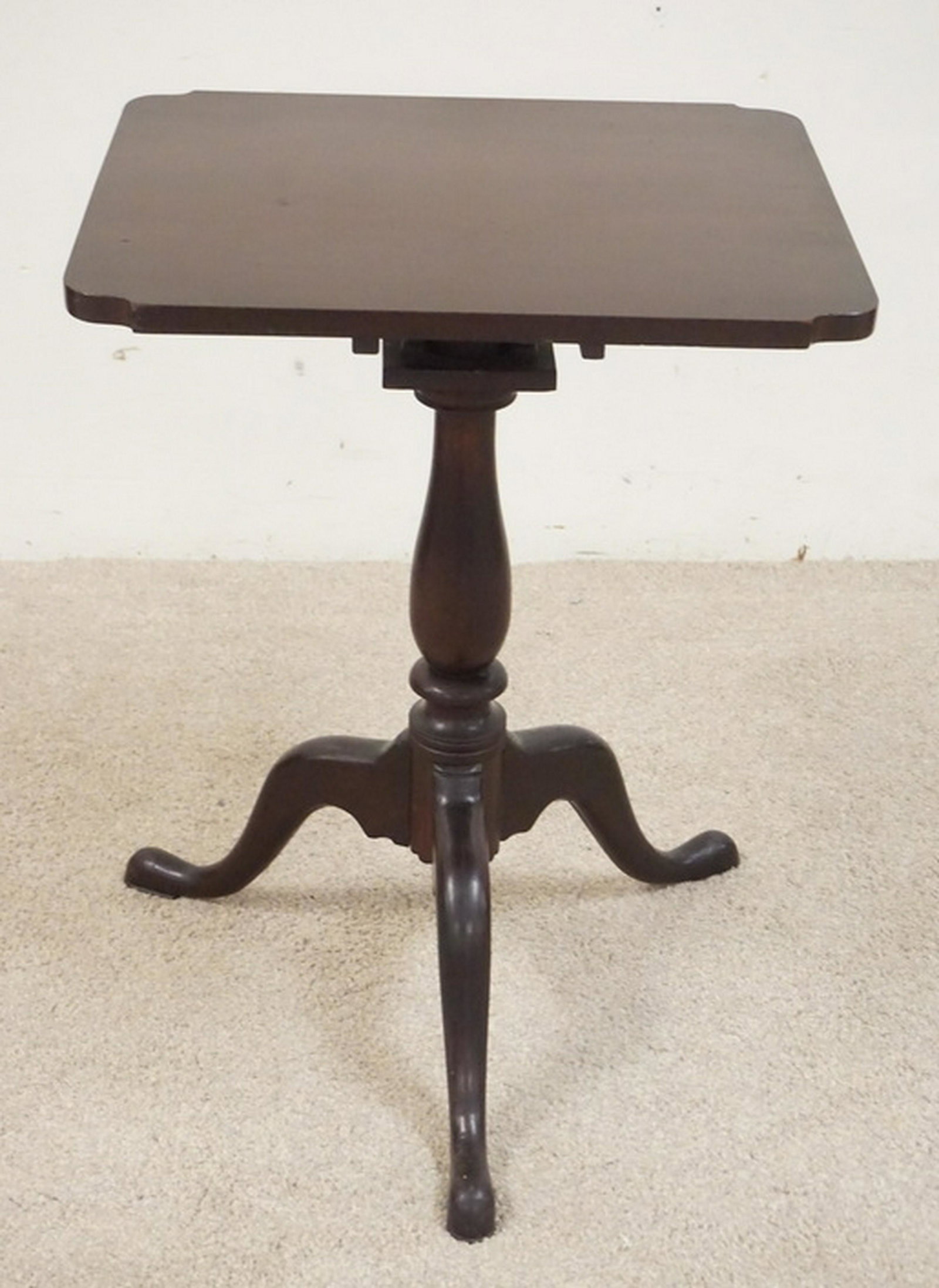 MAHOGANY BIRDCAGE TILT TOP TABLE: MAHOGANY BIRDCAGE TILT TOP TABLE . 18 X 20 1/2 INCH TOP. 28 INCHES HIGH.