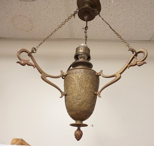 TOOLED BRASS LIGHT FIXTURE: MIDDLE EASTERN TOOLED BRASS LIGHT FIXTURE. 15 INCHES WIDE.