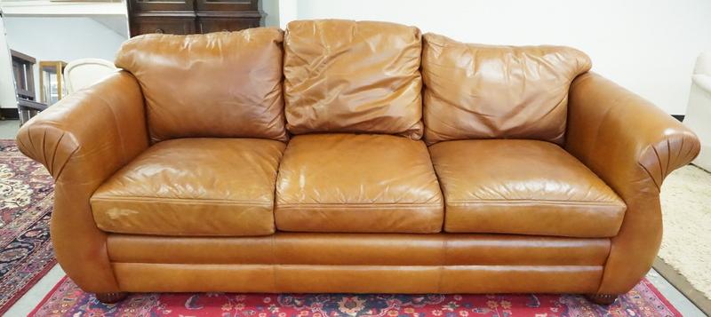 CIBOLA BROWN LEATHER SOFA: CIBOLA BROWN LEATHER SOFA. 90 INCHES LONG.