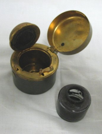 TRAVELING INKWELL W/BRASS TOP - 4