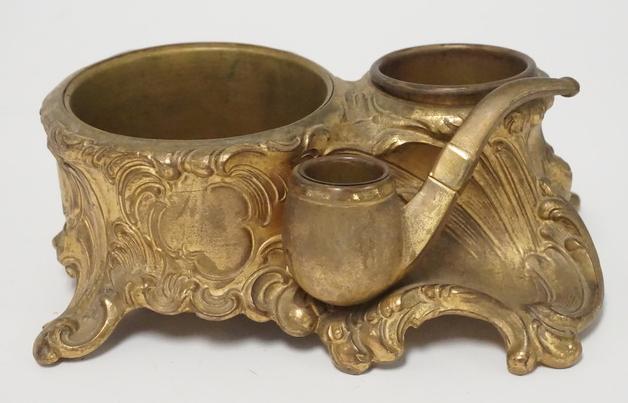JENNINGS BROTHERS SMOKING STAND: JENNING BROTHERS SMOKING/TOBACCO STAND HAVING A PIPE FORM MATCH HOLDER, CIGAR COLDER, AND CIGARETTE HOLDER.