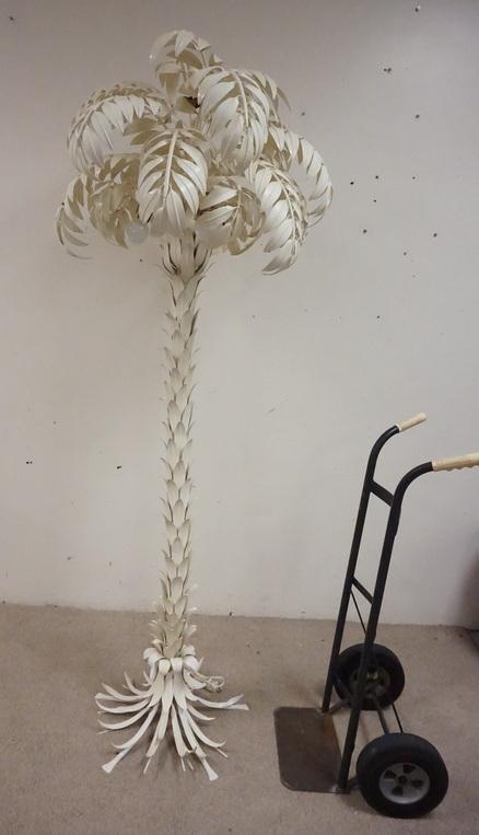 IRON PALM TREE FLOOR LAMP: IRON PALM TREE FLOOR LAMP, APP 82 IN HIGH
