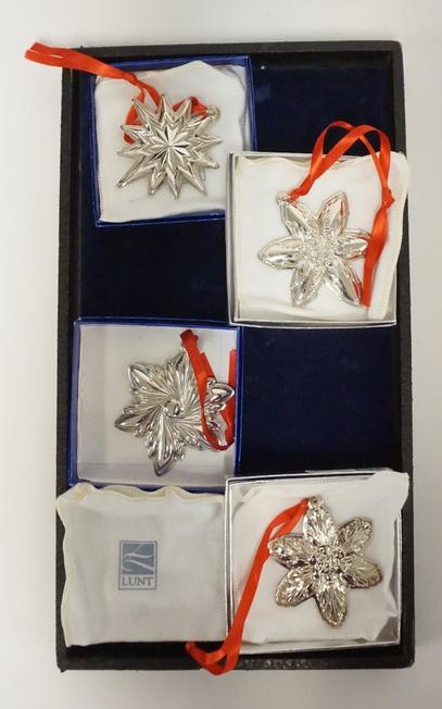 4 LUNT STERLING SILVER XMAS ORNAMENTS: FOUR LUNT STERLING SILVER CHRISTMAS ORNAMENTS W/ BOXES & FELT ENVELOPES